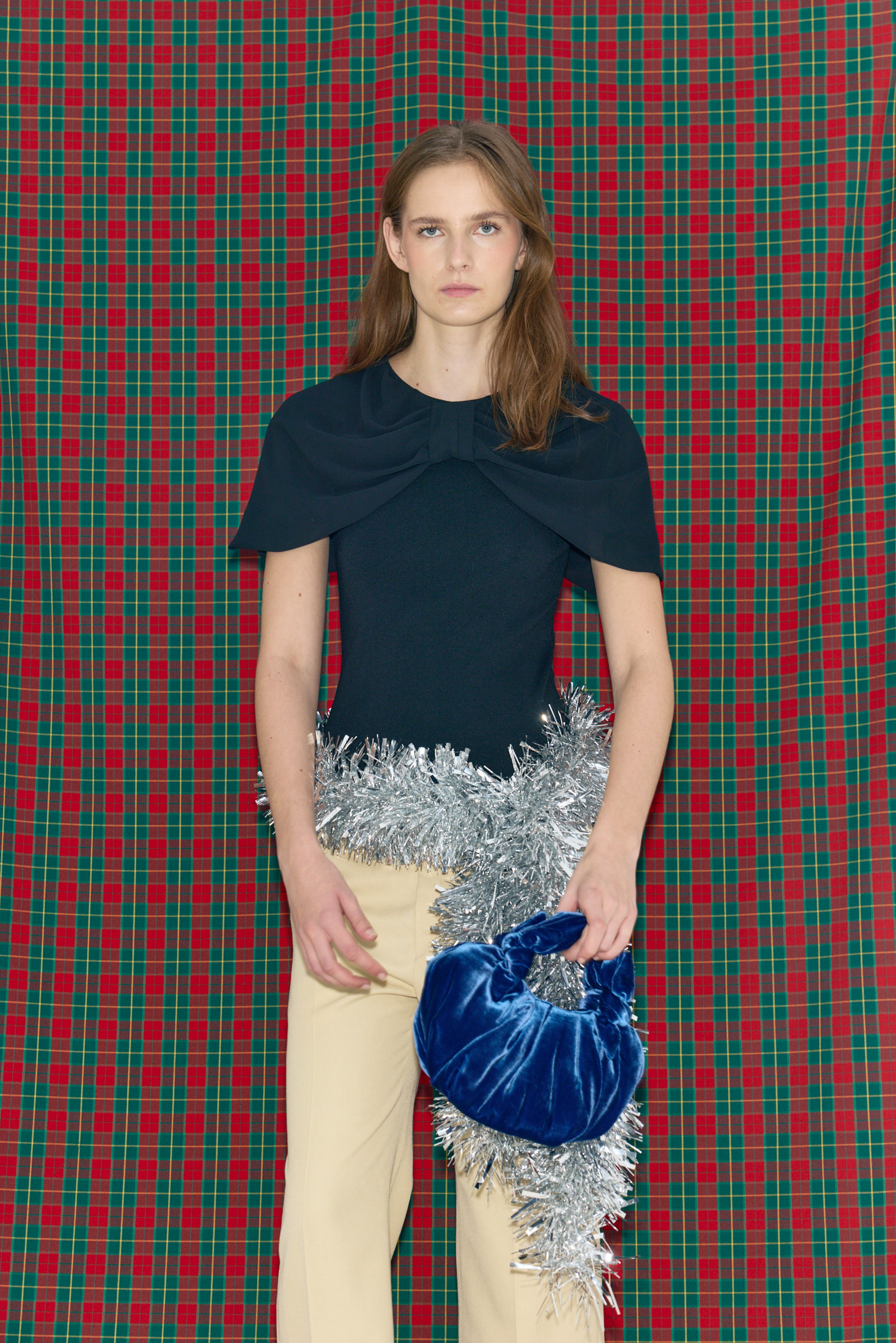 Bolso Bernatta de terciopelo azul