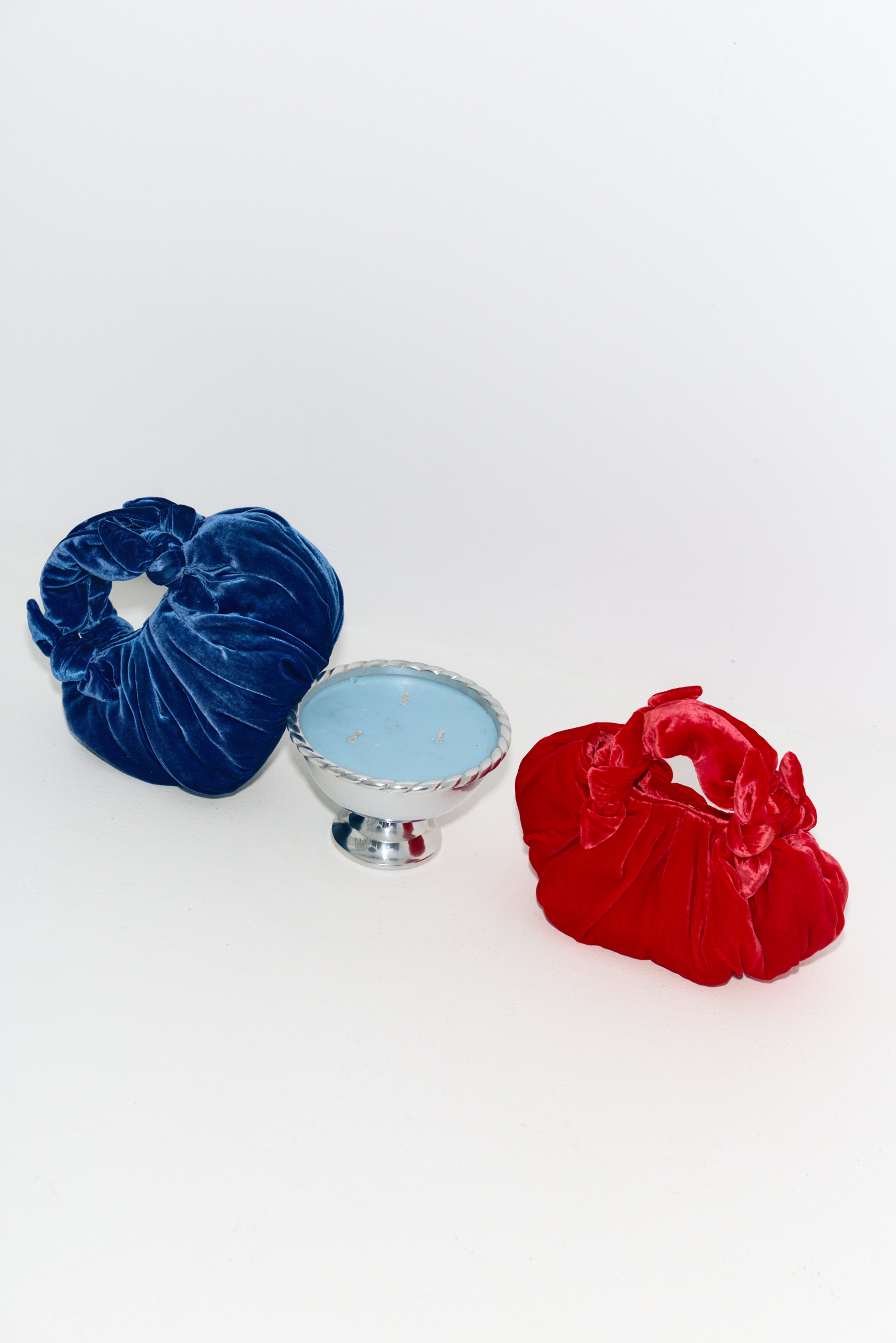 Bolso Bernatta de terciopelo azul