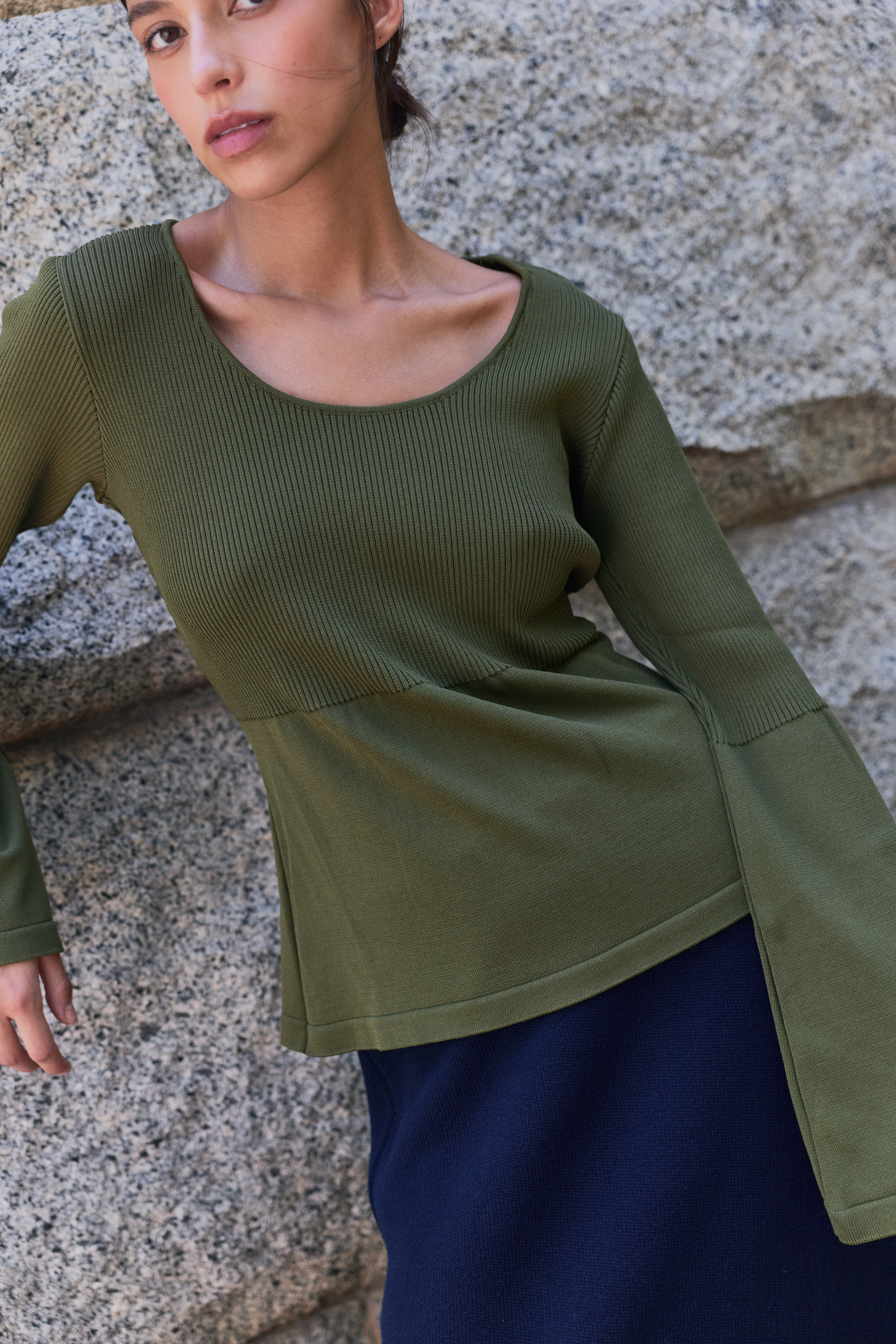 Vanesa Top Flared Military Green