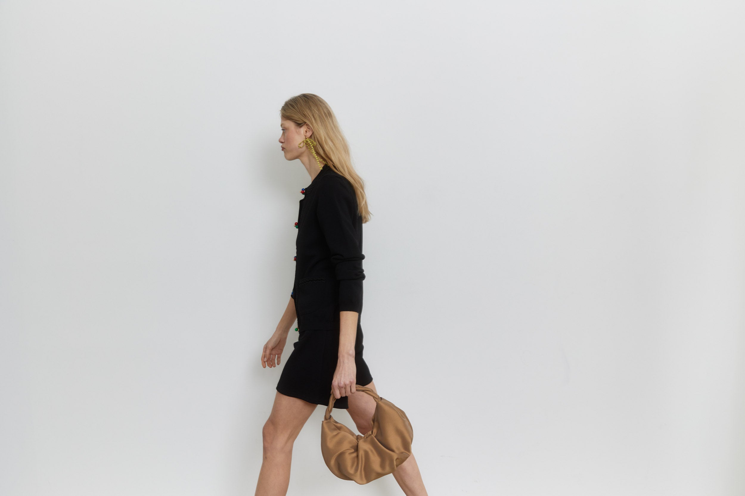 Montse Short Black